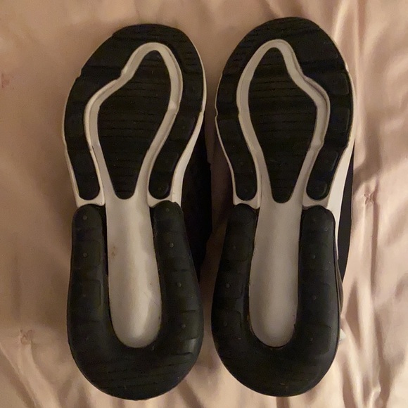 Nike sneakers - Picture 3 of 5